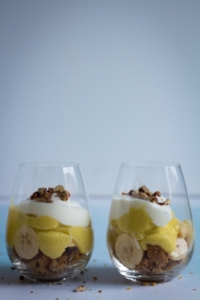 Bananendessert met pudding en zanddeeg / www.eenlepeltjelekkers.be