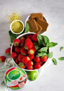 Plattekaastaart met aardbeien - ingrediënten / www.eenlepeltjelekkers.be